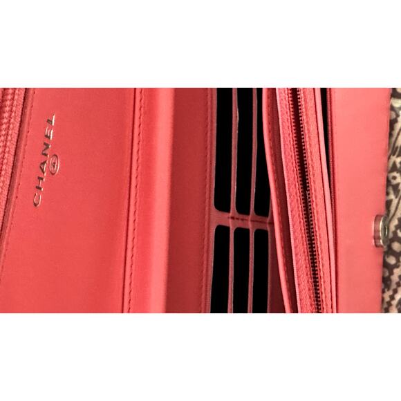 Chanel NWT caviar pink silver hardware boy wallet on chain bag - Picture 5 of 11